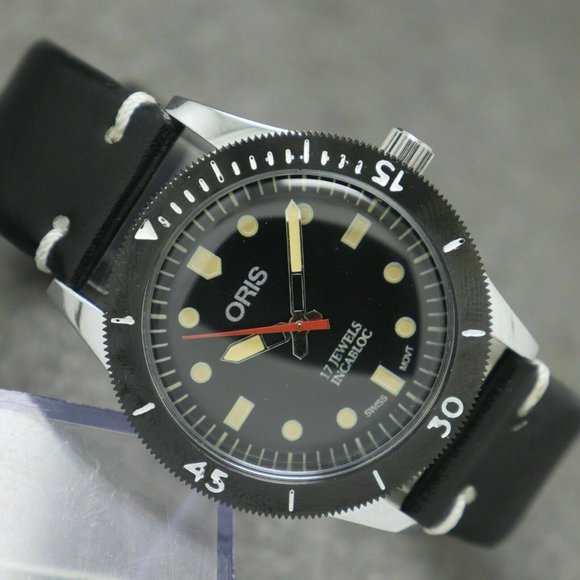 Vintage 1970s Oris - Refinished Dials and New Bezel with Swiss Movement - Picture 1 of 12